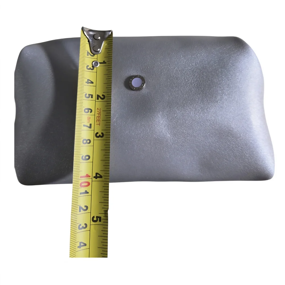 Elegant Silver Cosmetic Bag - Picture 9 of 9